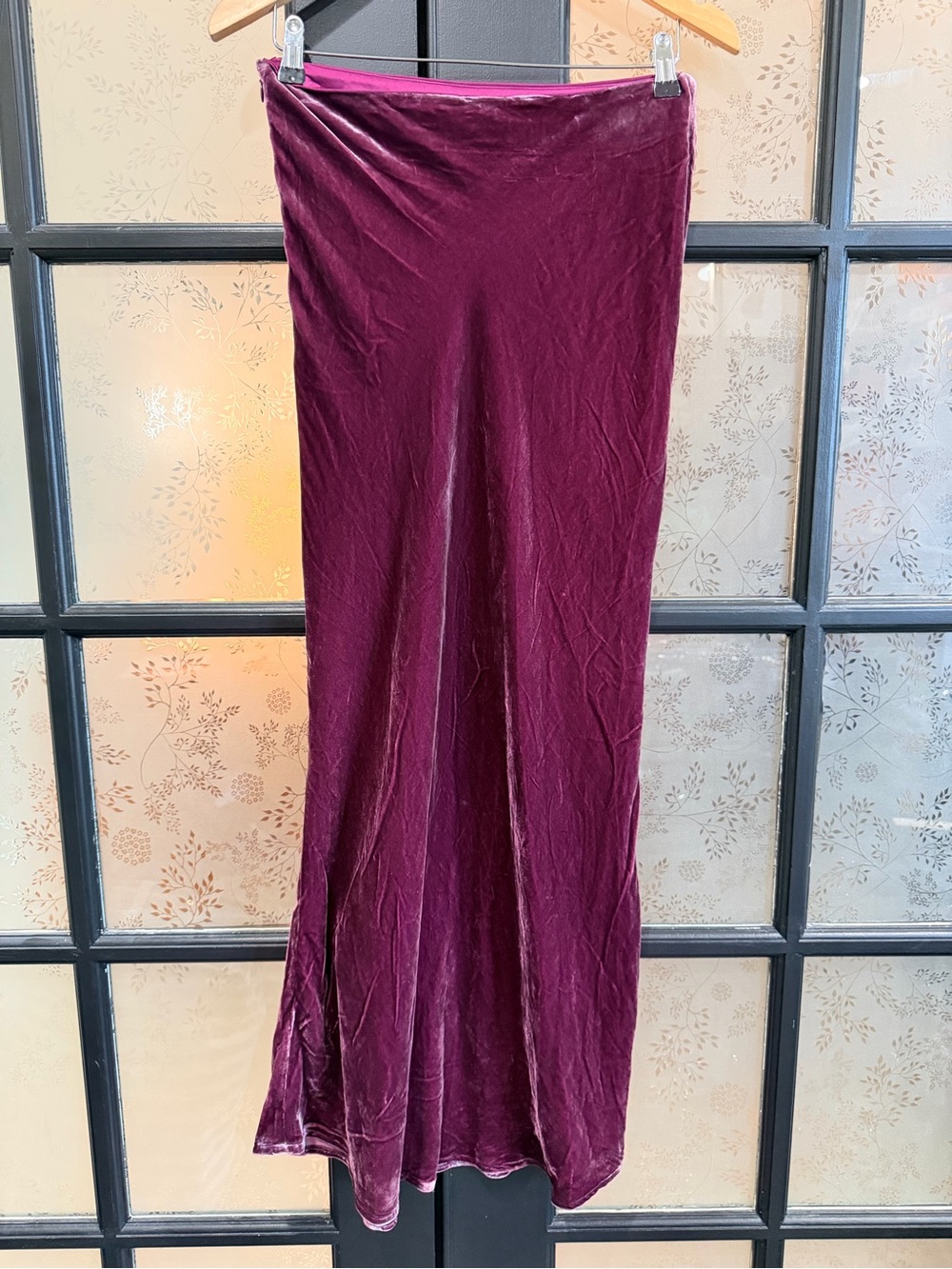 Susana Monaco Burgundy Silk Velvet Maxi Skirt Size Medium #0859